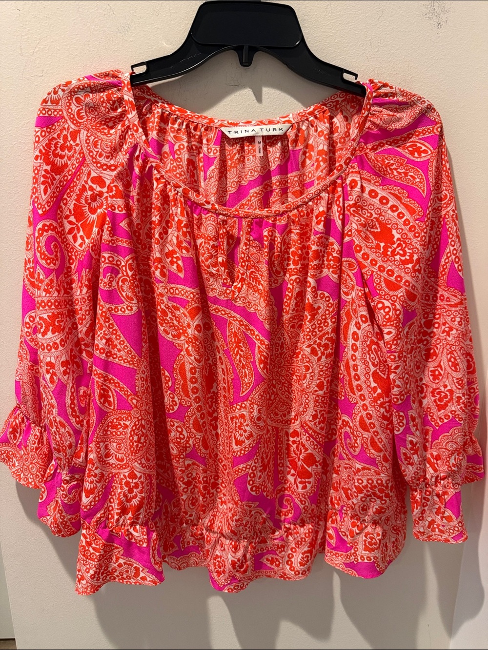 Trina Turk Silk Pink and Orange Paisley Peasant Pullover Blouse size medium